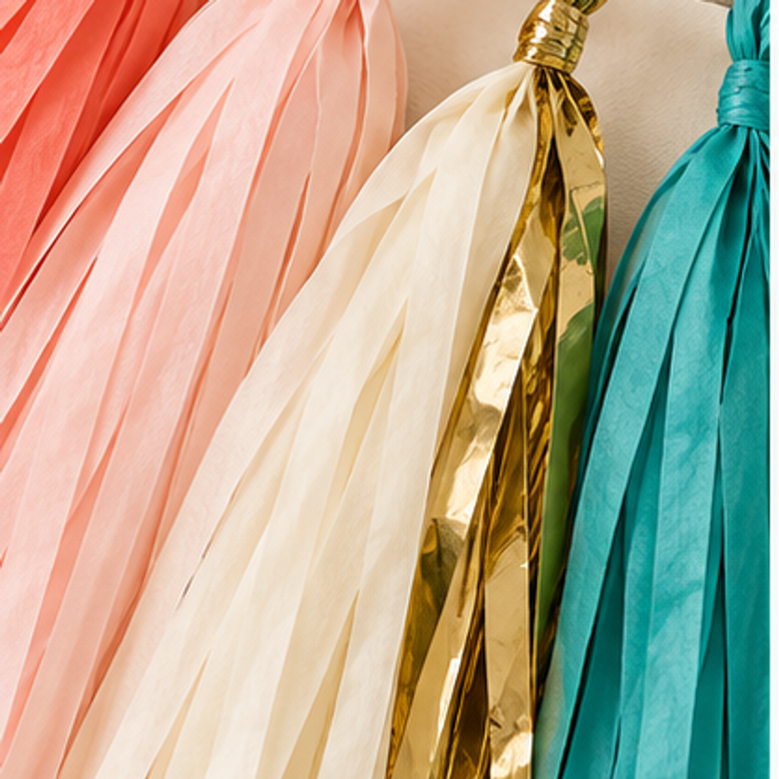 Tassel Garland Set — detail